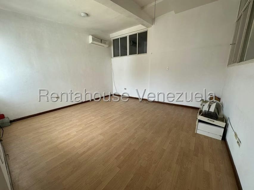 Casa (Multipes Niveles) en Venta en El Cafetal, Distrito Metropolitano - 23