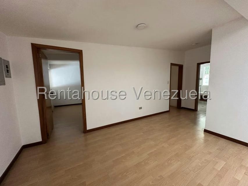 Casa (Multipes Niveles) en Venta en El Cafetal, Distrito Metropolitano - 31