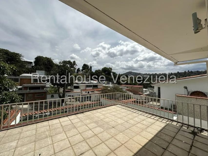 Casa (Multipes Niveles) en Venta en El Cafetal, Distrito Metropolitano - 37