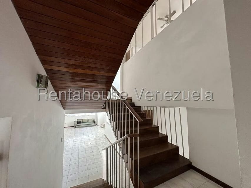 Casa (Multipes Niveles) en Venta en El Cafetal, Distrito Metropolitano - 5