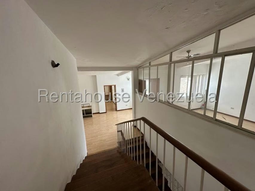 Casa (Multipes Niveles) en Venta en El Cafetal, Distrito Metropolitano - 41