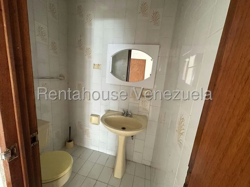 Casa (Multipes Niveles) en Venta en El Cafetal, Distrito Metropolitano - 52