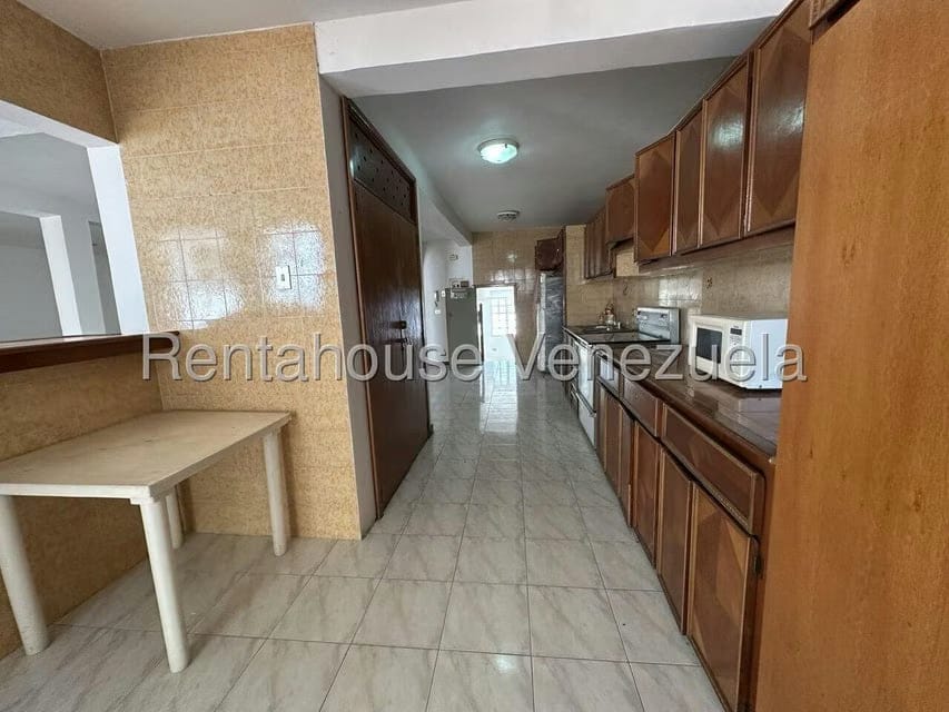 Casa (Multipes Niveles) en Venta en El Cafetal, Distrito Metropolitano - 8