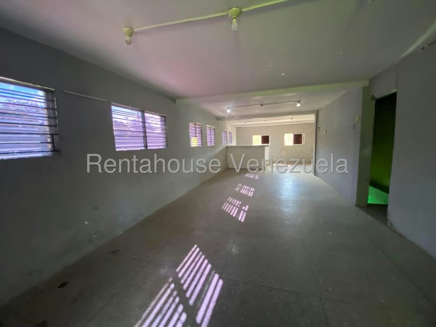 Comercial (Edificio) en Venta en Centro, Portuguesa - 4