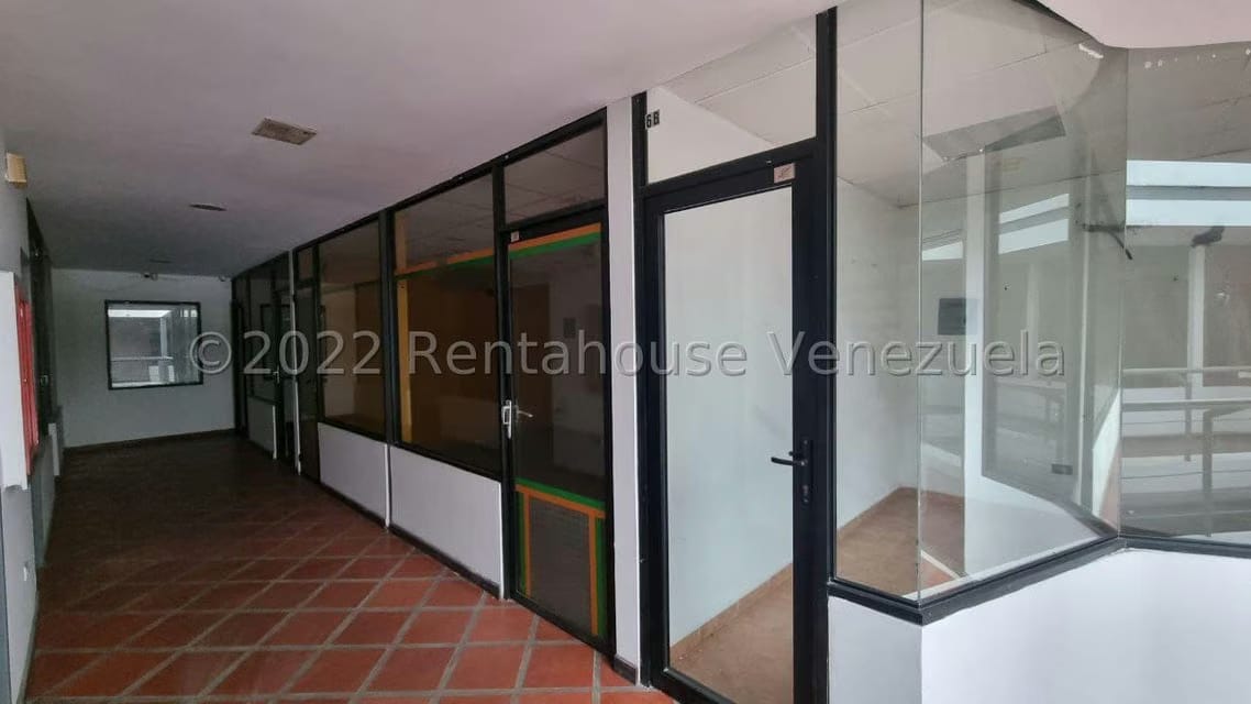 Comercial (Edificio) en Alquiler en Centro, Lara - 14