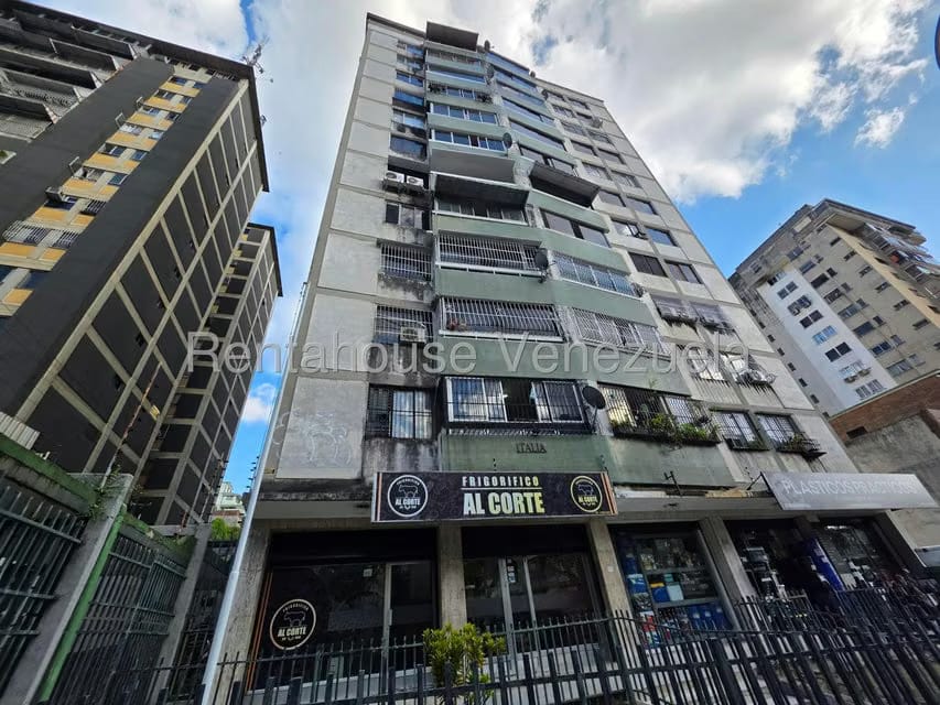 Apartamento (1 Nivel) en Alquiler en El Marques, Distrito Metropolitano - 20
