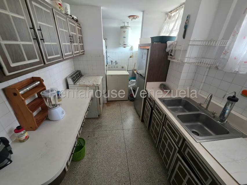 Apartamento (1 Nivel) en Alquiler en El Marques, Distrito Metropolitano - 9