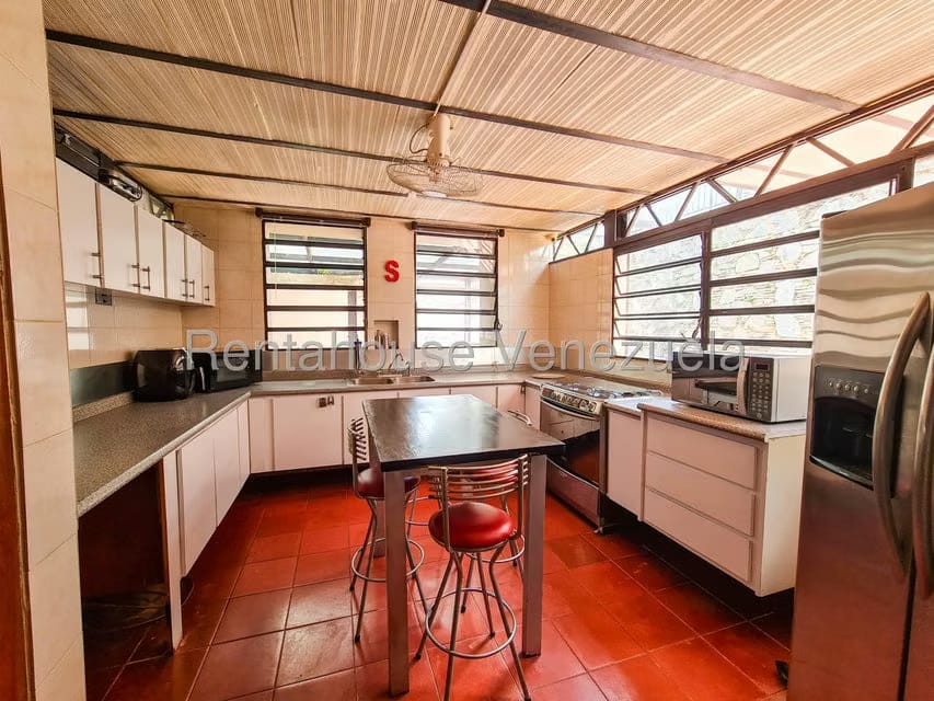 Casa (Multipes Niveles) en Venta en Prados del Este, Distrito Metropolitano - 20