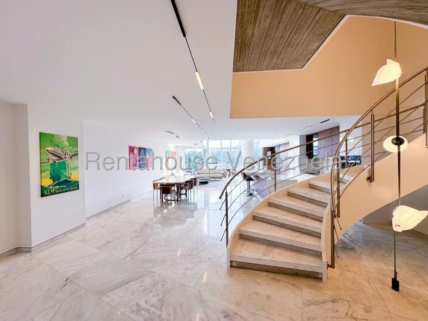 Apartamento (Duplex) en Venta en Las Mercedes, Distrito Metropolitano