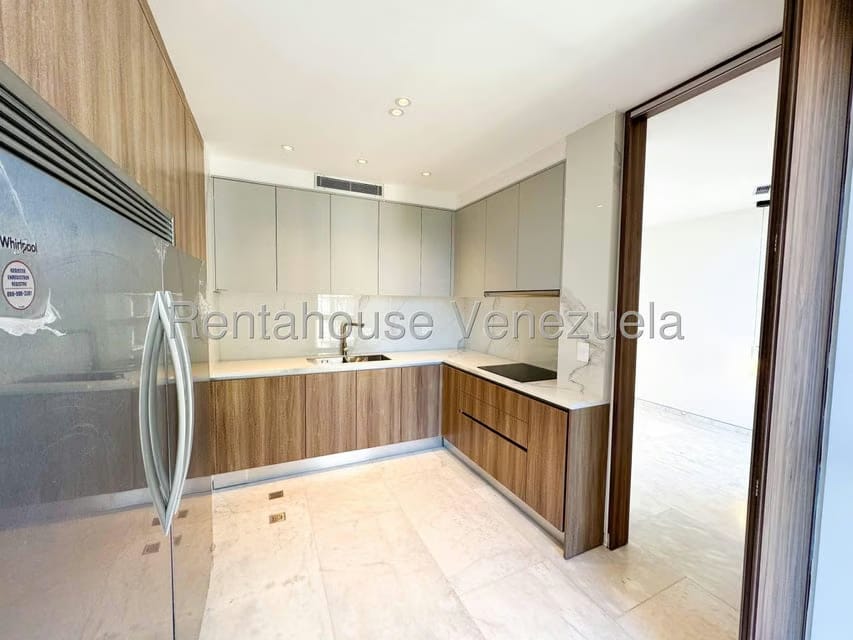 Apartamento (Duplex) en Venta en Las Mercedes, Distrito Metropolitano - 33