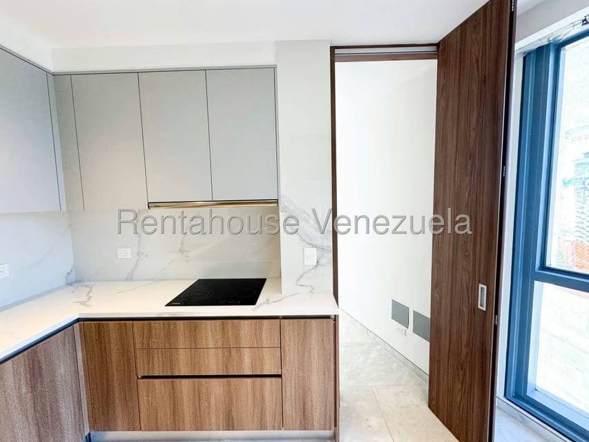 Apartamento (Duplex) en Venta en Las Mercedes, Distrito Metropolitano - 36