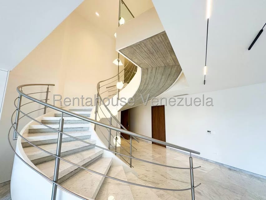 Apartamento (Duplex) en Venta en Las Mercedes, Distrito Metropolitano - 41