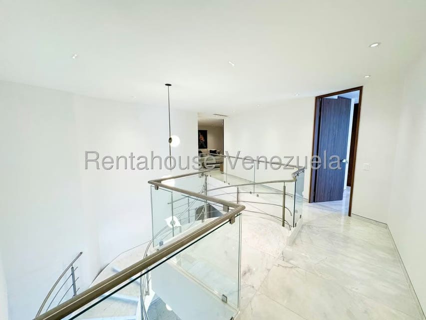 Apartamento (Duplex) en Venta en Las Mercedes, Distrito Metropolitano - 43