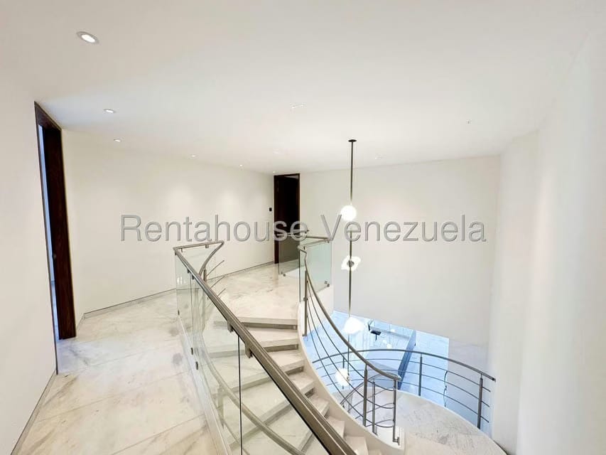 Apartamento (Duplex) en Venta en Las Mercedes, Distrito Metropolitano - 44