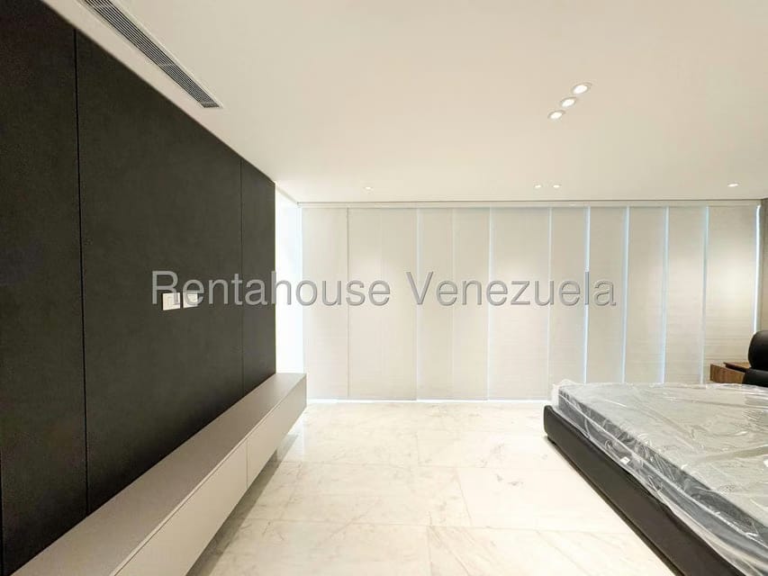 Apartamento (Duplex) en Venta en Las Mercedes, Distrito Metropolitano - 58