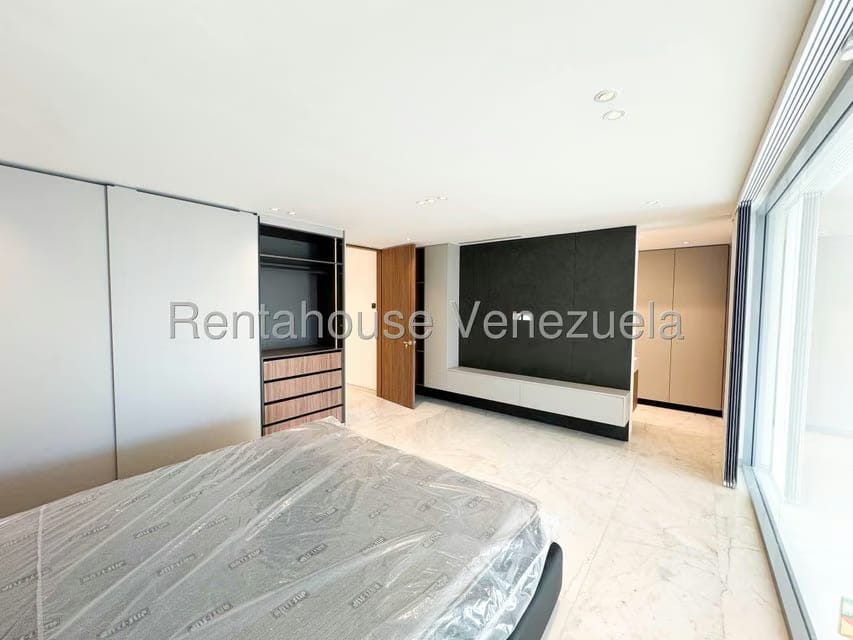 Apartamento (Duplex) en Venta en Las Mercedes, Distrito Metropolitano - 65