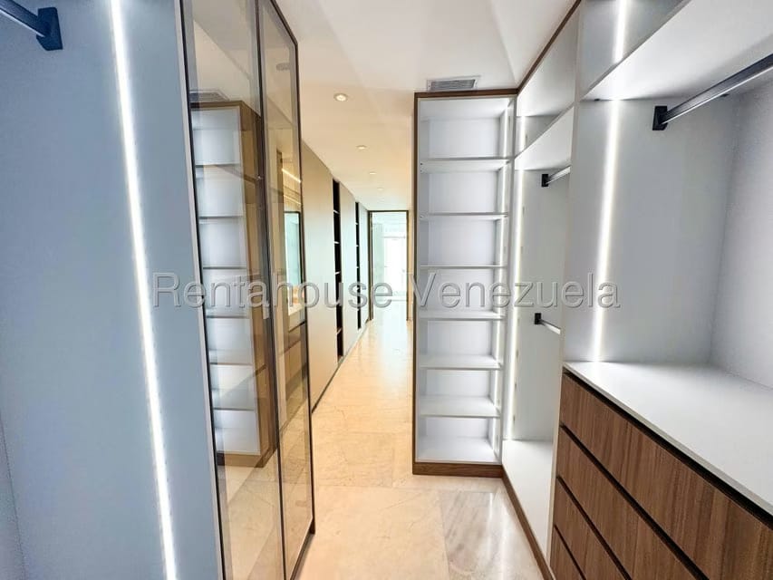 Apartamento (Duplex) en Venta en Las Mercedes, Distrito Metropolitano - 73