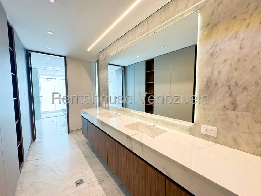 Apartamento (Duplex) en Venta en Las Mercedes, Distrito Metropolitano - 75