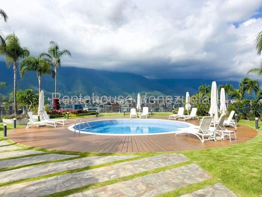 Apartamento (Duplex) en Venta en Las Mercedes, Distrito Metropolitano - 90