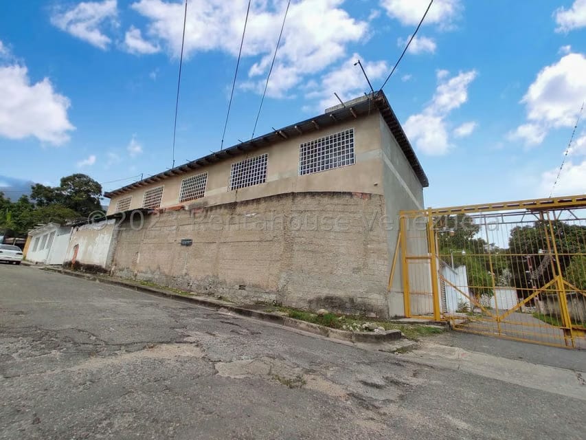 Comercial (Local Comercial) en Venta en El Limon, Aragua