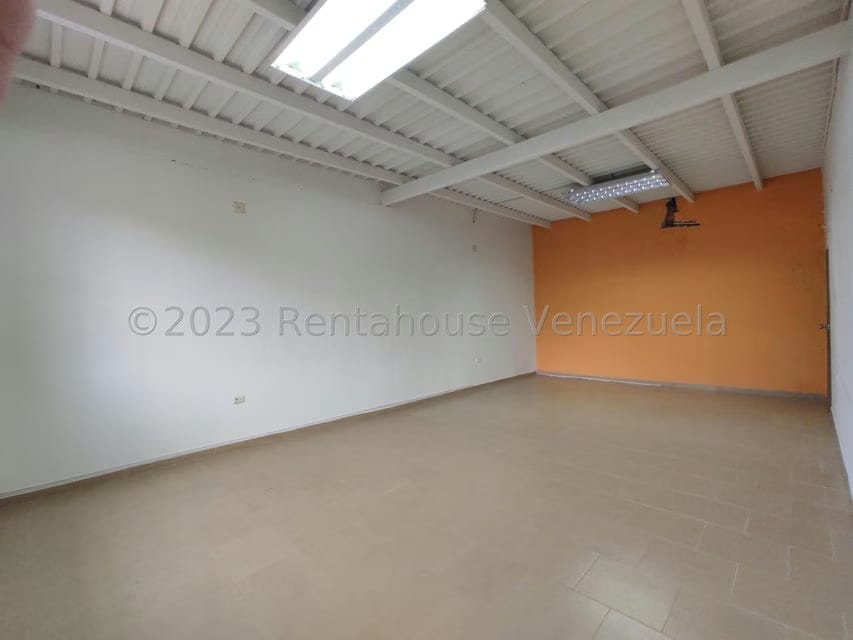 Comercial (Local Comercial) en Venta en El Limon, Aragua - 39
