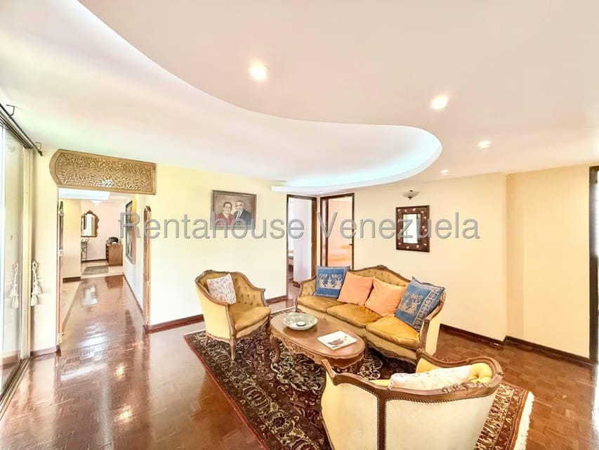 Apartamento (1 Nivel) en Alquiler en La Castellana, Distrito Metropolitano - 16