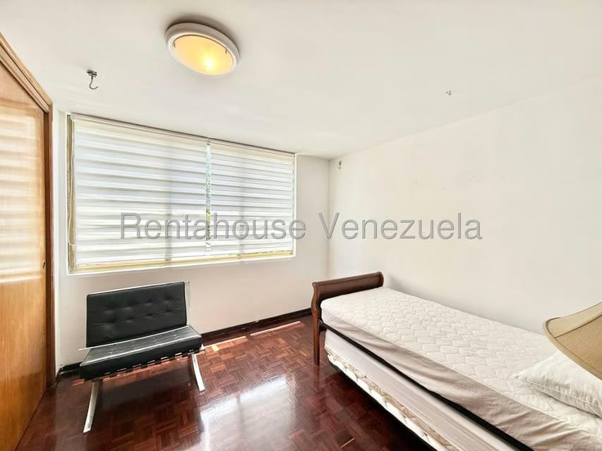 Apartamento (1 Nivel) en Alquiler en La Castellana, Distrito Metropolitano - 32