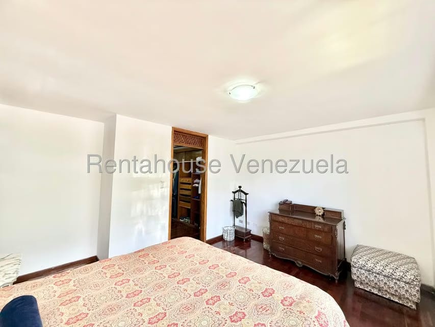 Apartamento (1 Nivel) en Alquiler en La Castellana, Distrito Metropolitano - 34