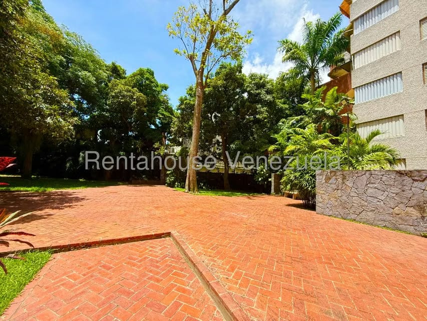 Apartamento (1 Nivel) en Alquiler en La Castellana, Distrito Metropolitano - 52