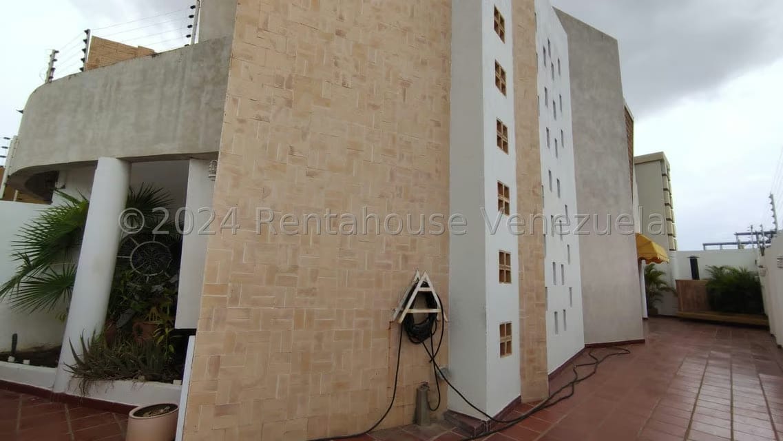 Casa (Multipes Niveles) en Venta en Tierra Negra, Zulia - 55