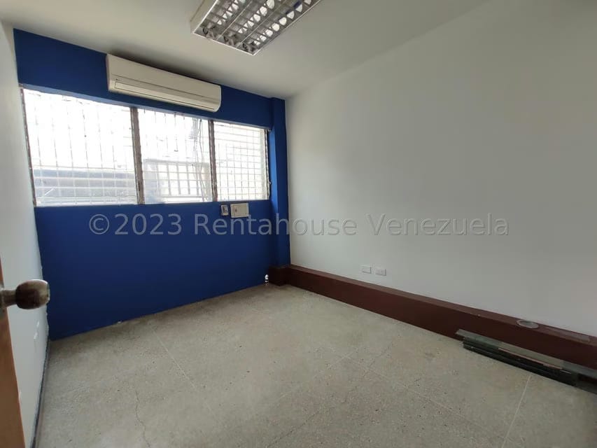 Comercial (Oficina) en Alquiler en El Centro, Aragua - 21