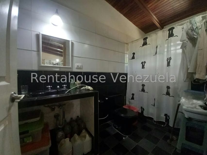 Casa (1 Nivel) en Venta en Villa Virginia, Aragua - 28