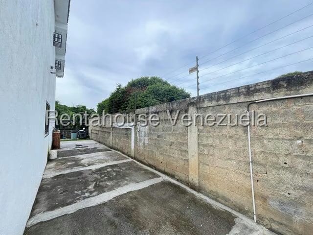 Townhouse (1 Nivel) en Venta en La Guaiquera, Guarico - 48
