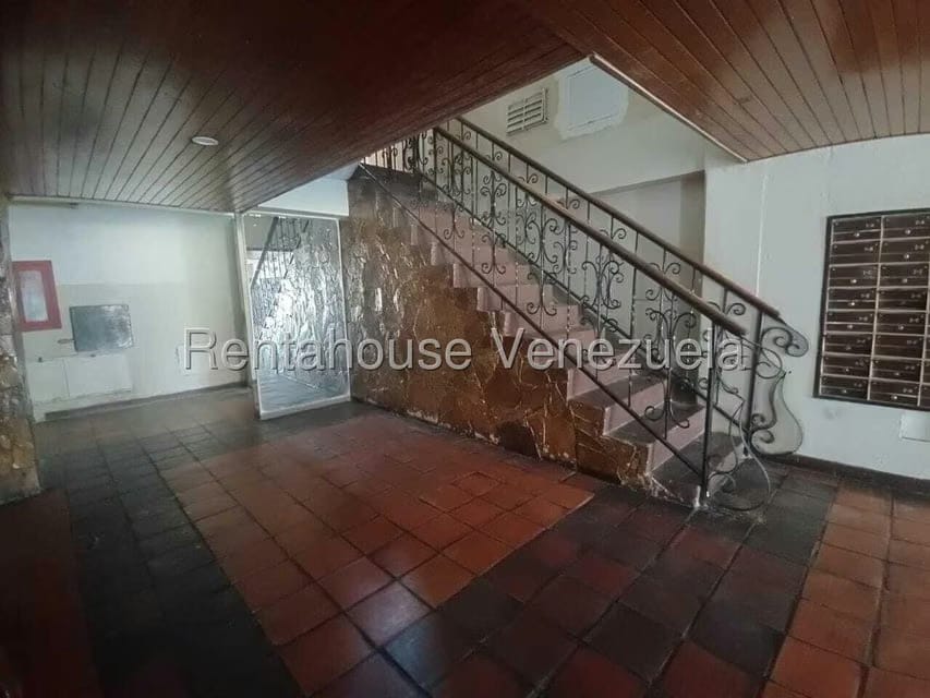 Apartamento (1 Nivel) en Alquiler en Centro, Lara - 17