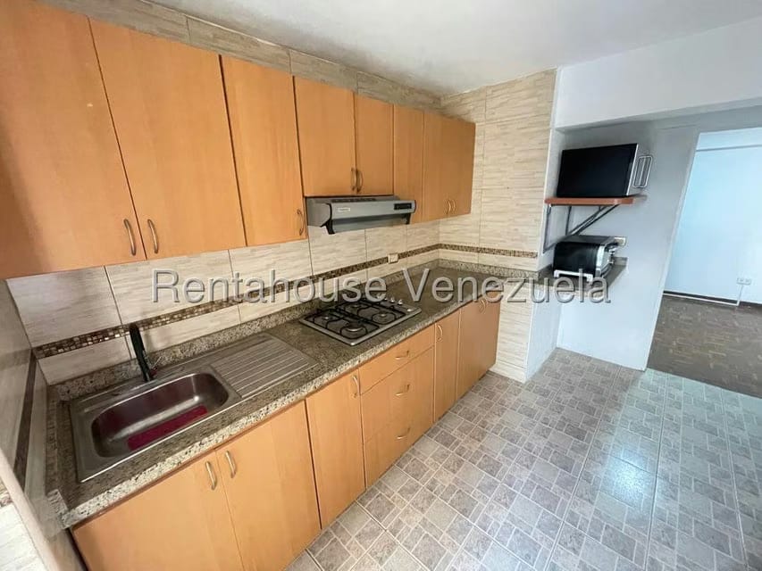 Apartamento (1 Nivel) en Alquiler en Centro, Lara - 8