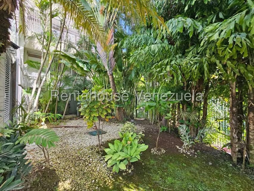 Apartamento (1 Nivel) en Venta en Chulavista, Distrito Metropolitano - 24