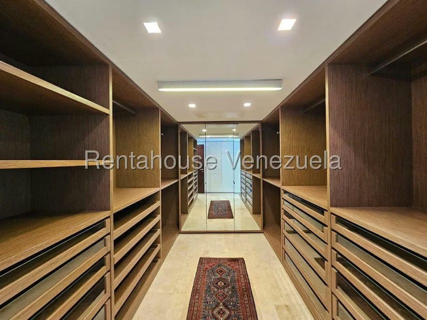 Apartamento (1 Nivel) en Venta en Chulavista, Distrito Metropolitano - 46