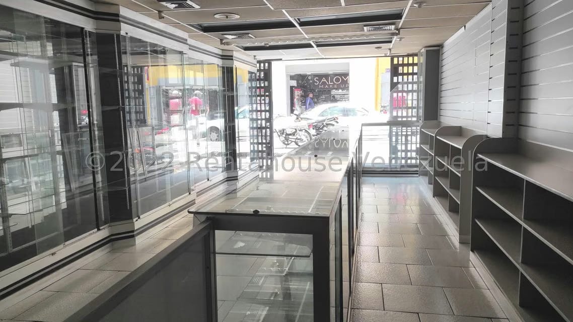 Comercial (Local Comercial) en Venta en Parroquia Catedral, Distrito Metropolitano - 5