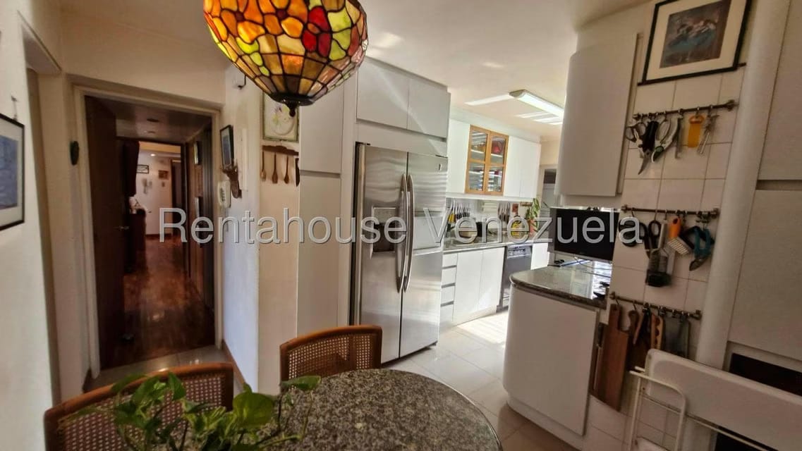 Apartamento (1 Nivel) en Venta en Los Dos Caminos, Distrito Metropolitano - 42