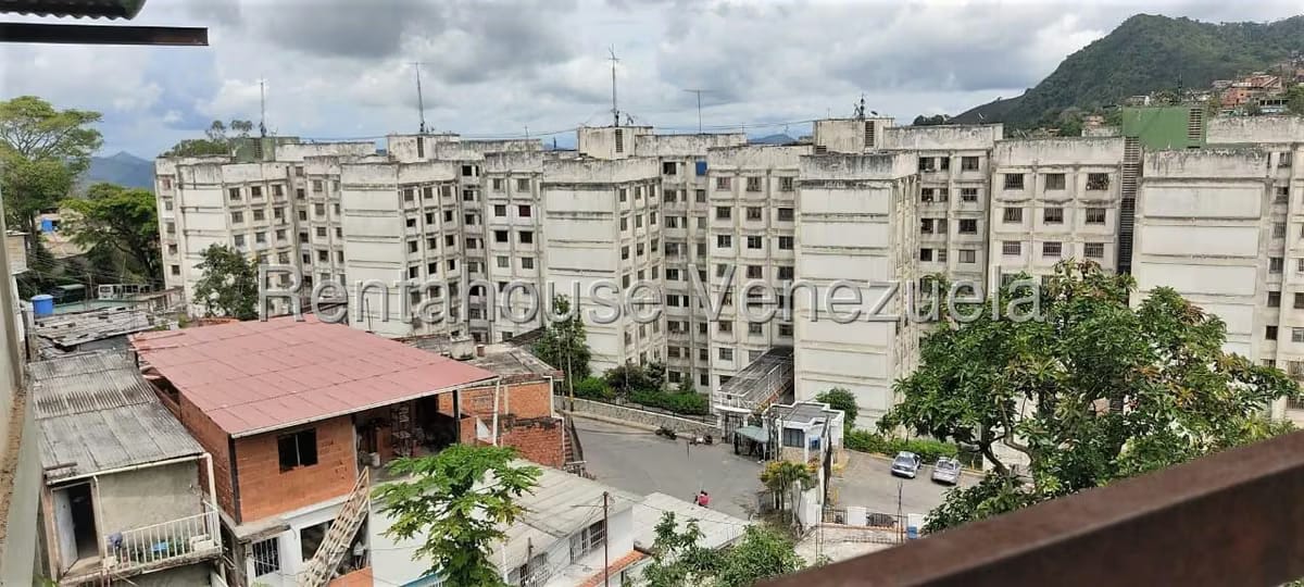 Comercial (Galpon - Deposito) en Venta en La Matica, Miranda - 17