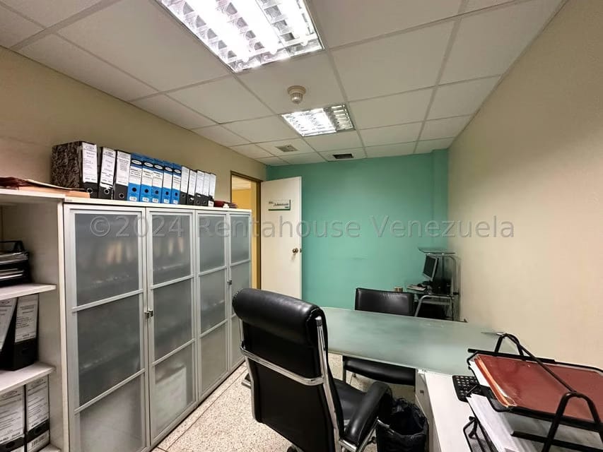 Comercial (Edificio) en Venta en El Limon, Aragua - 16