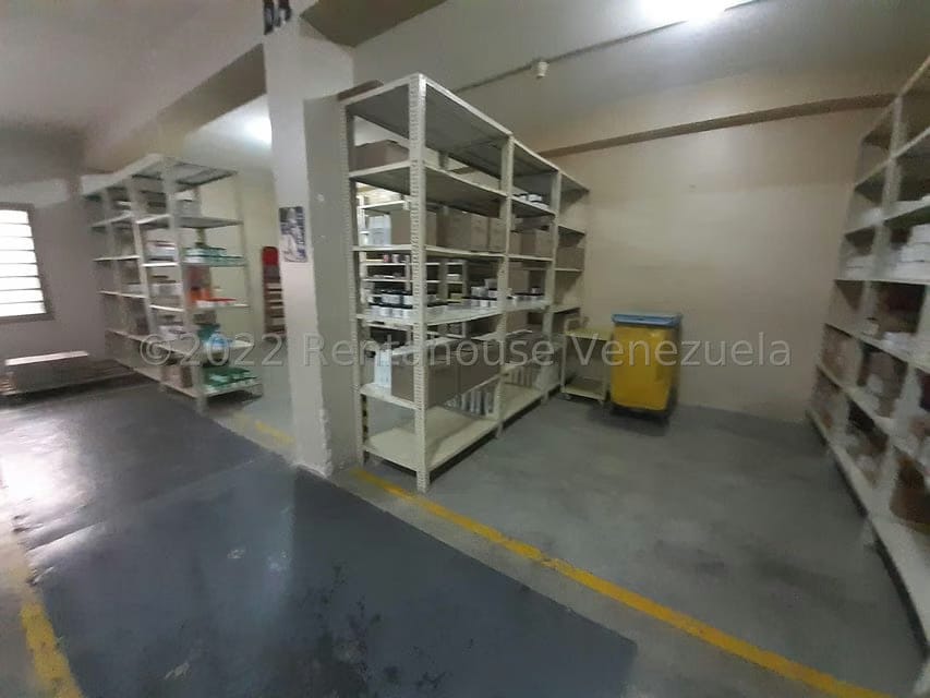Comercial (Edificio) en Venta en El Limon, Aragua - 36