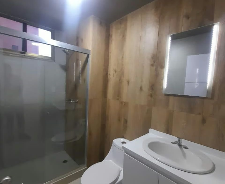 HERMOSO APARTAMENTO REMODELADO EN LA TRIGALEÑA - 10