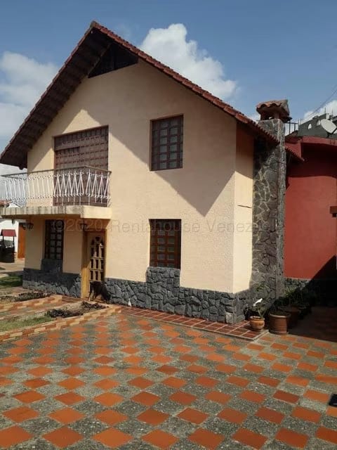 Casa (1 Nivel) en Venta en El Junquito, Distrito Metropolitano - 35