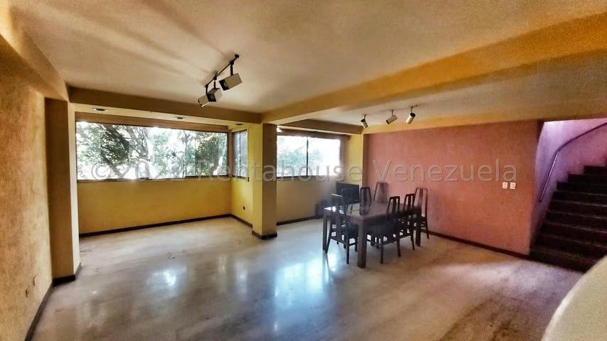 APARTAMENTO EN VENTA – ELENA MARIN NOBREGA