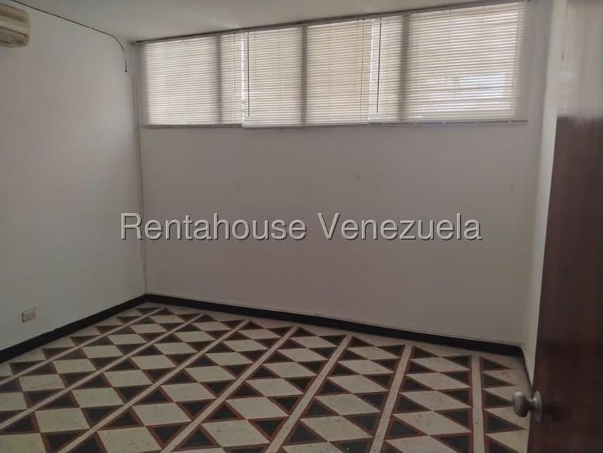 Comercial (Local Comercial) en Alquiler en Del Este, Lara - 6