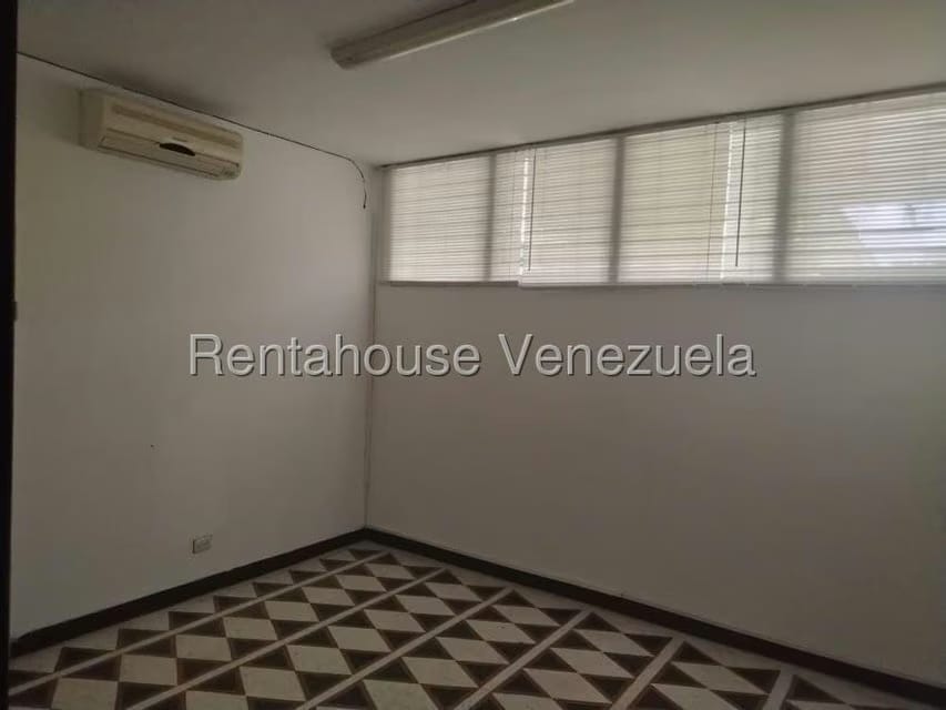 Comercial (Local Comercial) en Alquiler en Del Este, Lara - 8