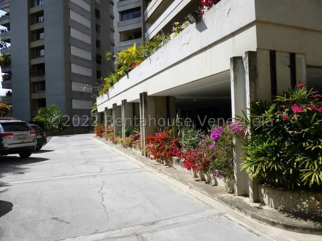 APARTAMENTO EN VENTA – ELENA MARIN NOBREGA