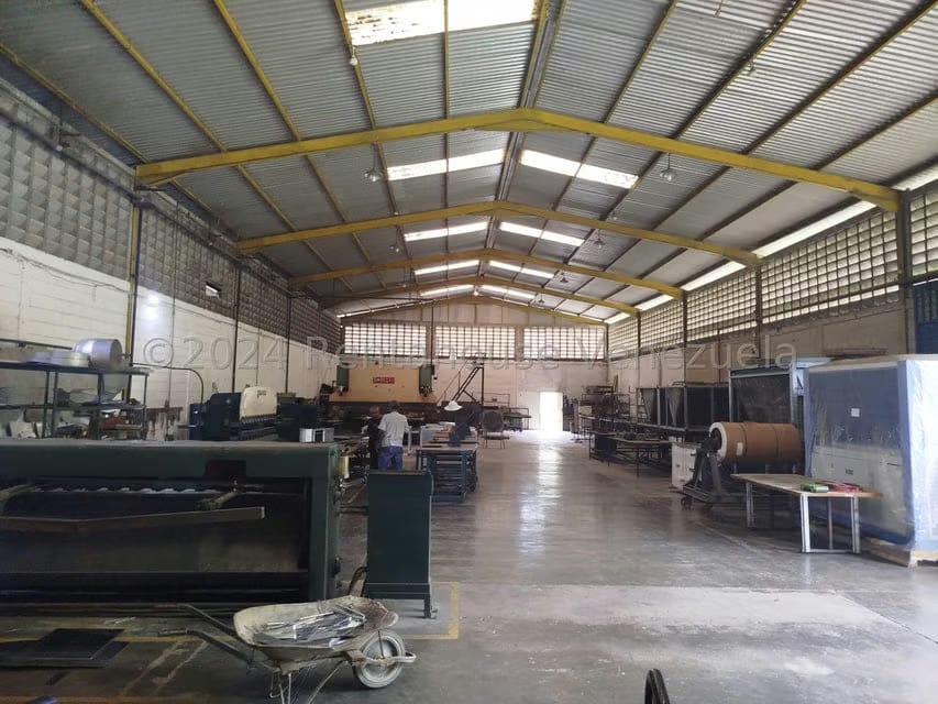 Comercial (Galpon - Deposito) en Venta en Las Cumacas, Miranda - 12