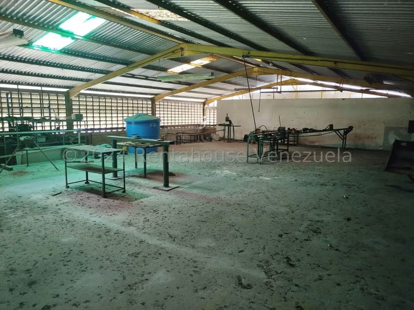 Comercial (Galpon - Deposito) en Venta en Las Cumacas, Miranda - 16